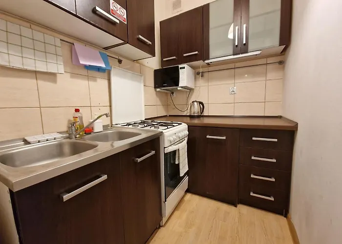 Апартаменты R Mieszkanie Cale Albo Pokoj Bllisko Wszystko