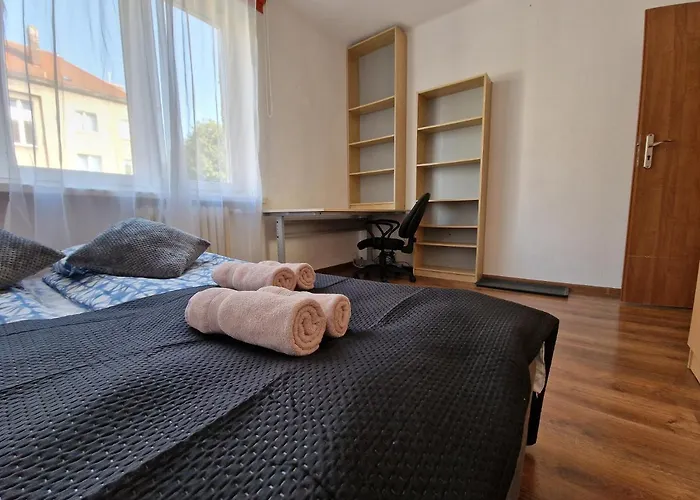 R Mieszkanie Cale Albo Pokoj Bllisko Wszystko *